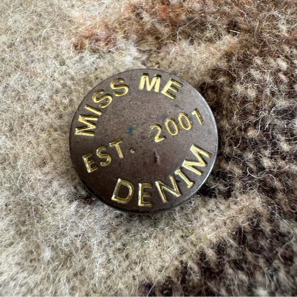 NWOT Miss Me Aztec Inspired Print Button Down Beige Taupe Brown Shacket - Picture 11 of 13